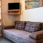 Wein- Und Gaestehaus Lutz 게스트하우스 3*